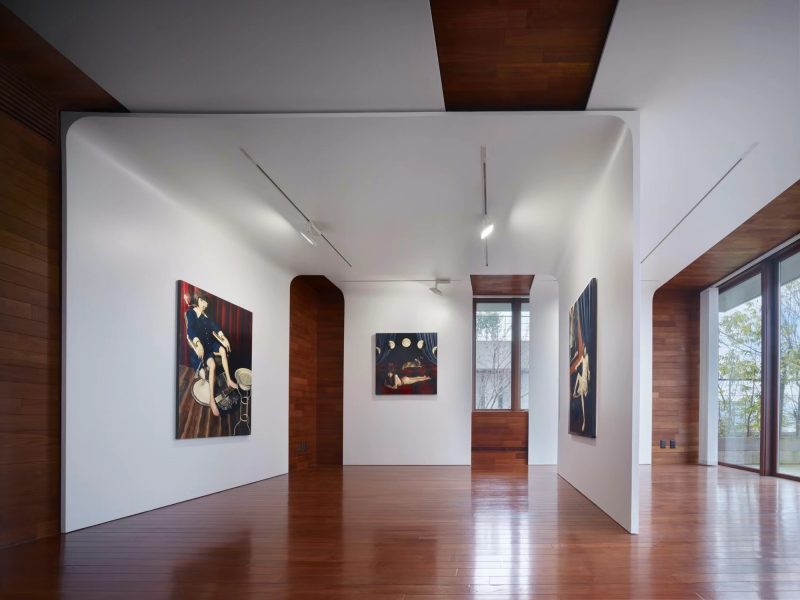 HILLSIDE GALLERY