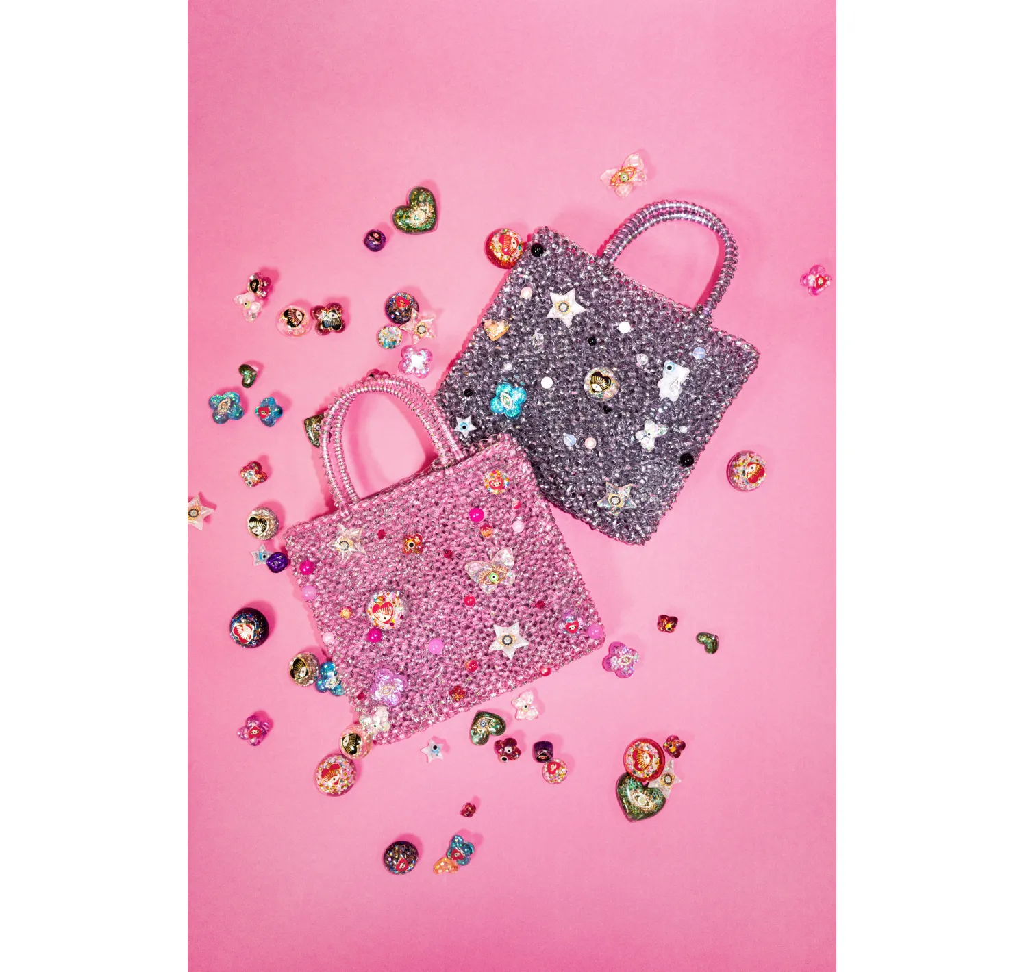 ANTEPRIMA’s iconic wire bag: special edition collab with Mika Ninagawa