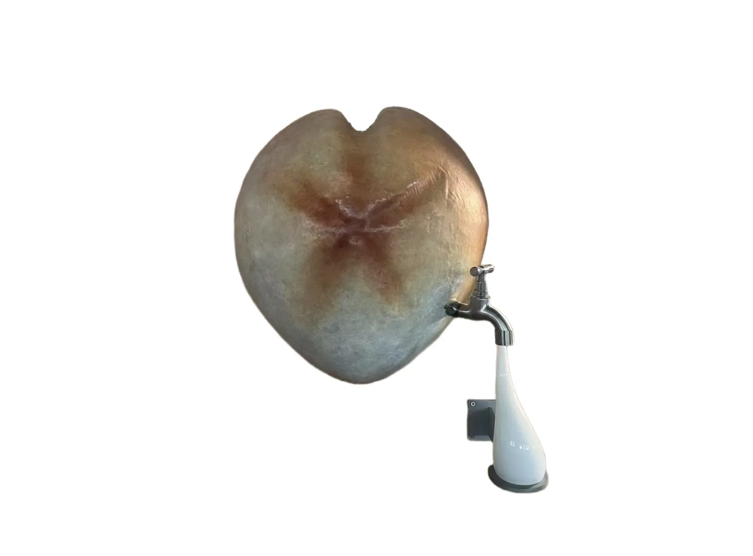 Zhang Yibei, 2024, Helmet, Bronze, 35 x 32 cm. Courtesy of BANK