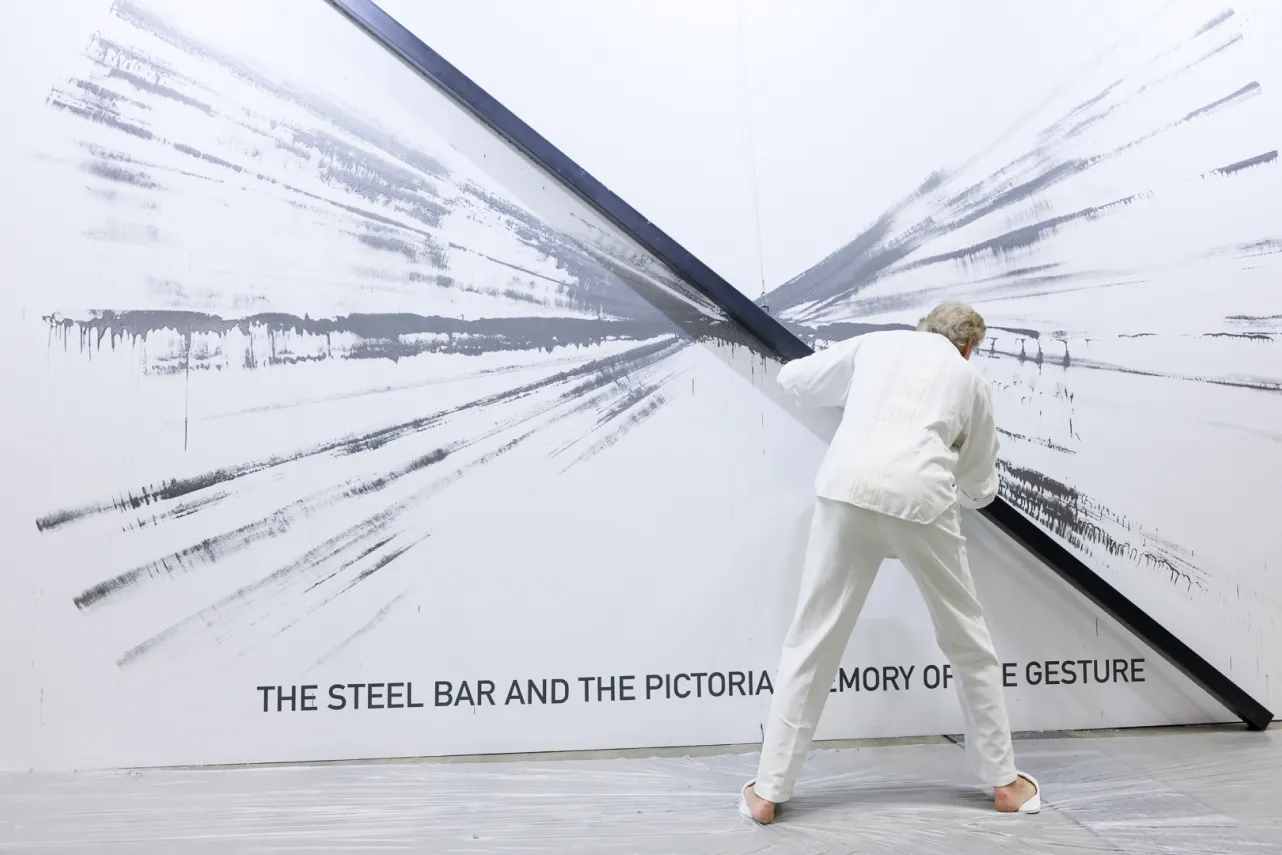 Bernar Venet − Ceysson & Bénétière